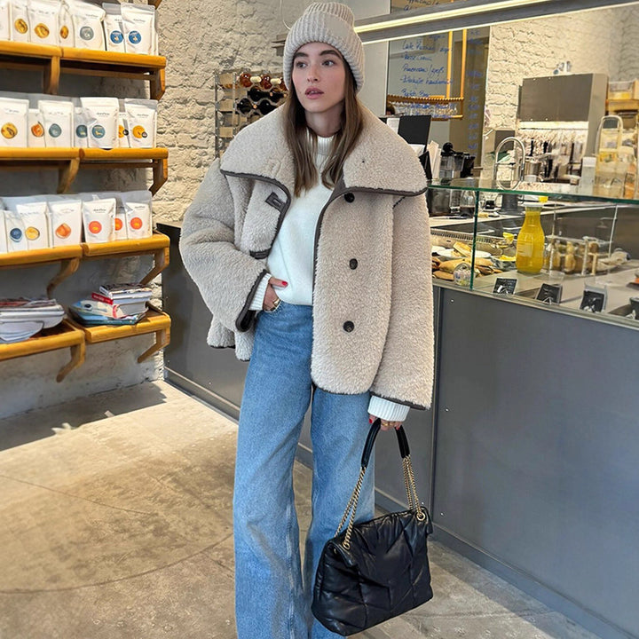 Damen oversized Teddyjacke Drune