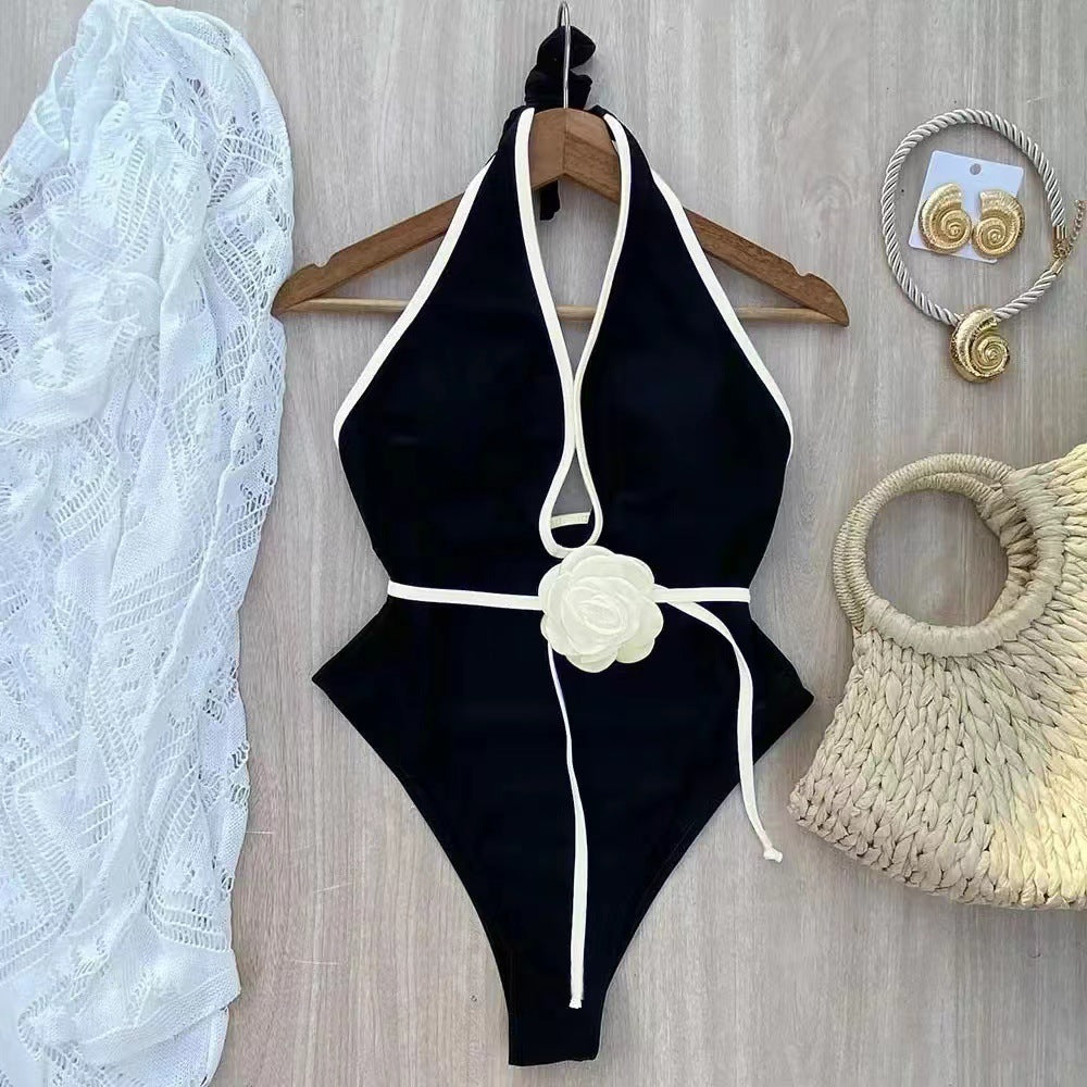 Damen Eleganter Einteiler Badeanzug mit raffiniertem Blumenakzent Drune