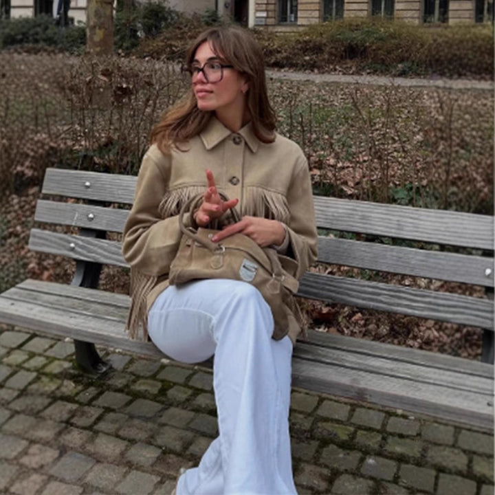 Damen geschmackvolle Kunstlederjacke mit Fransen Drune