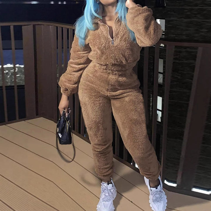 Damen nan kuscheliges Teddy-Fleece Zweiteiler mit Halbreißverschluss und High-Waist Jogginghose Drune