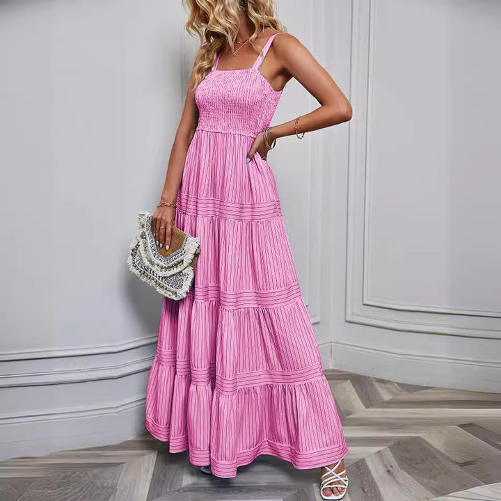 Damen Maxikleid mit raffiniertem Pliszeedesign und elastischem Oberteil Drune