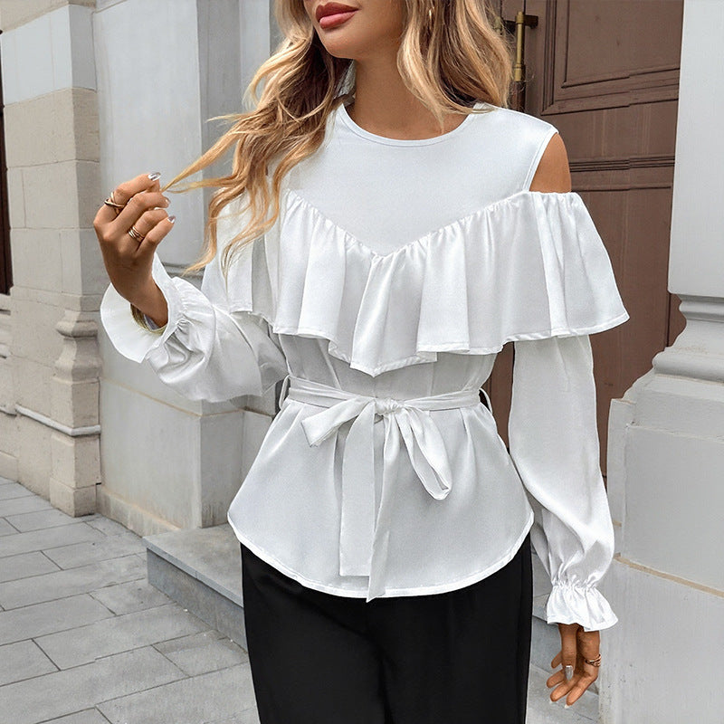 Damen Bluse mit auffälligen Rüschendetails und taillierbarem Bindegürtel Drune