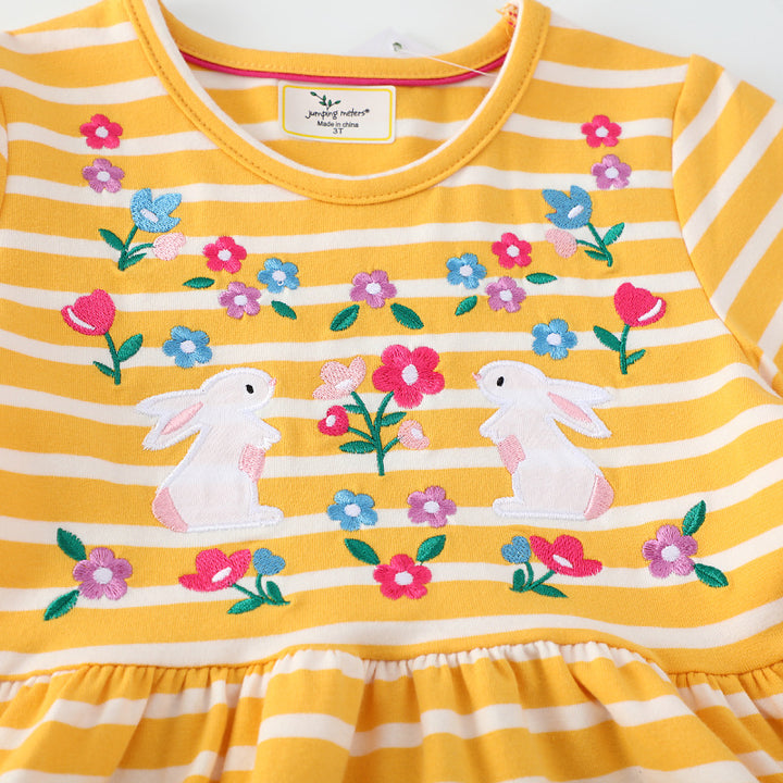 Mädchen Freizeitkleid mit gestreiftem Design und niedlichen Hasenapplikationen Drune