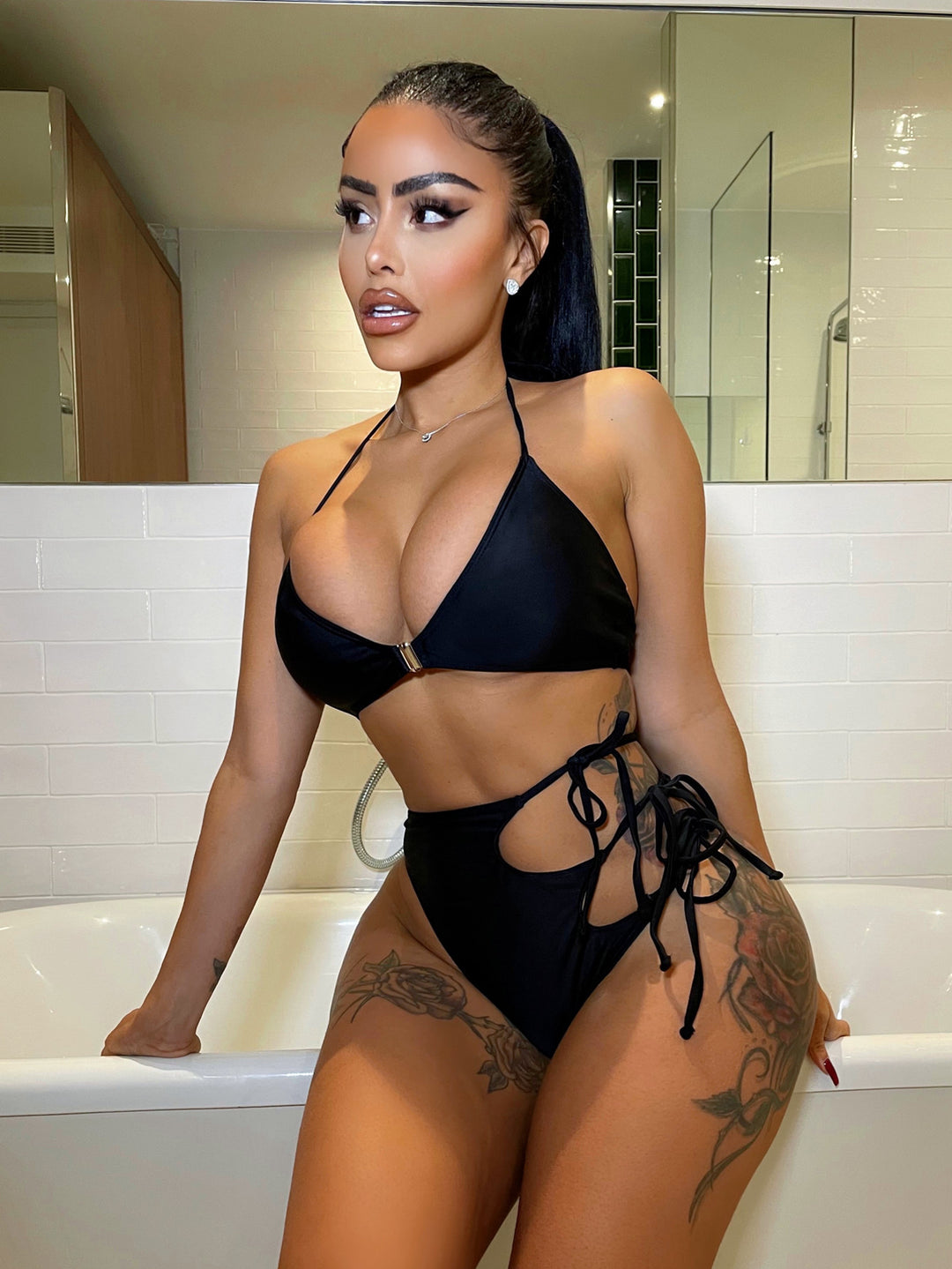 Damen Cut-Out Bikini-Set mit verspieltem Design und verstellbaren Bändern Drune
