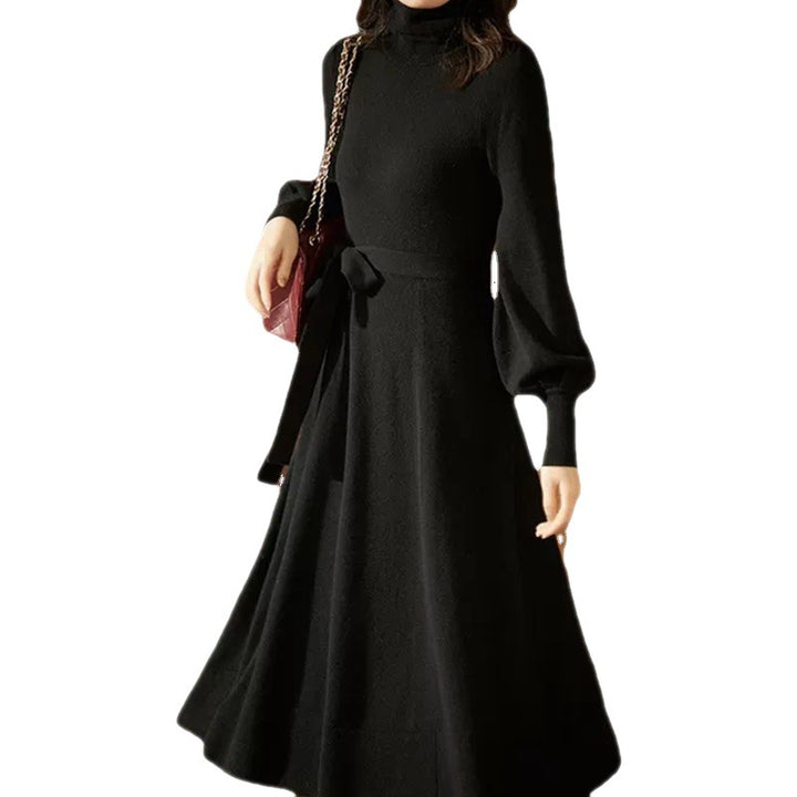 Damen Strickkleid mit hohem Kragen und taillierbarem Gürtel Drune