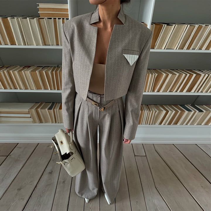 Damen modisches cropped Blazer-Ensemble mit weitem Hosen Drune