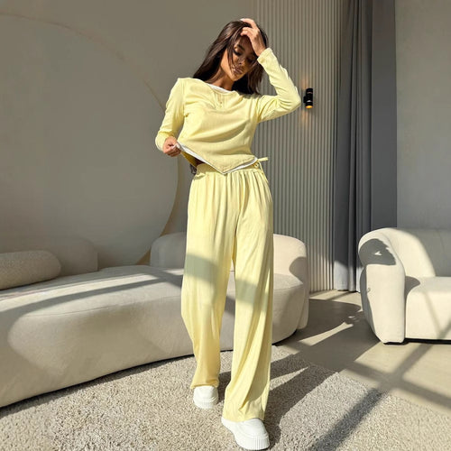Damen Freizeitsuit mit bequemen Langarmoberteil und lockerer Hose Drune