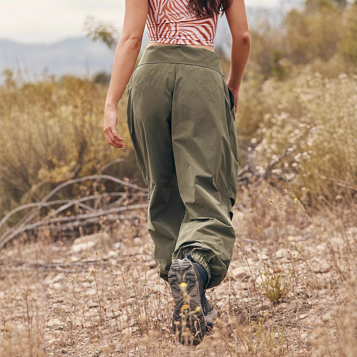 Damen Outdoor-Hose mit elastischem Bündchen und knöpfbarem Verschluss Drune