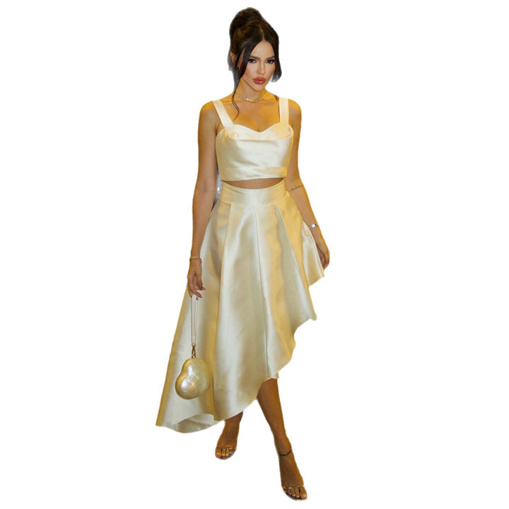 Damen Abend-Outfit mit elegantem angesagten Schnitt Drune