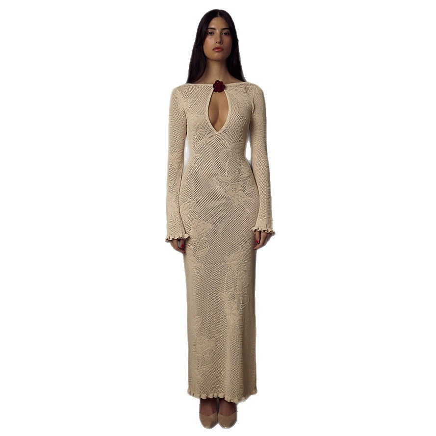 Damen Maxikleid mit tiefem Ausschnitt und raffiniertem Häkelmuster Drune
