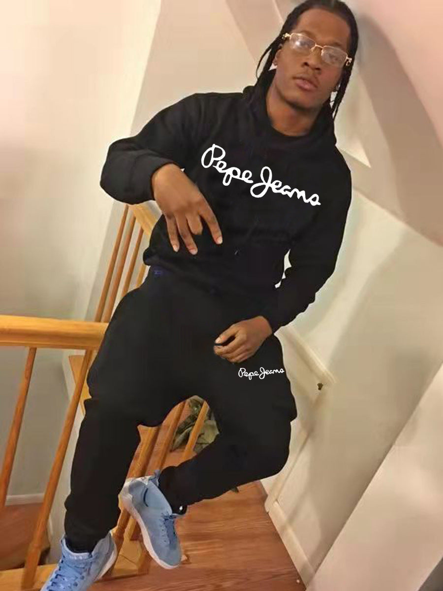 Herren Hoodie und Jogginghose Set mit zeitgemäßem Schriftzug Drune
