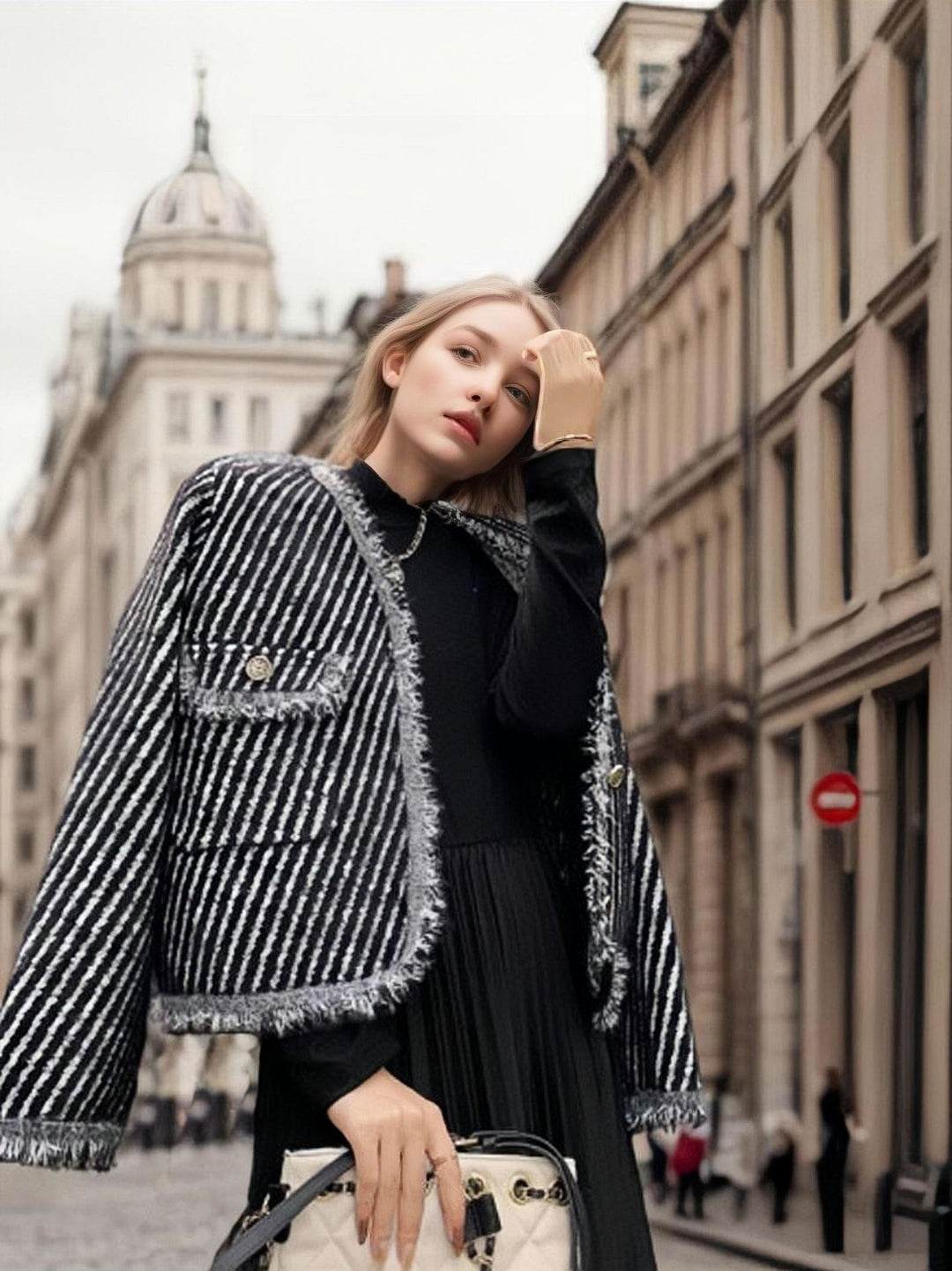 Damen Strickjacke mit dekorativen Knopfdetails und fransigem Design Drune