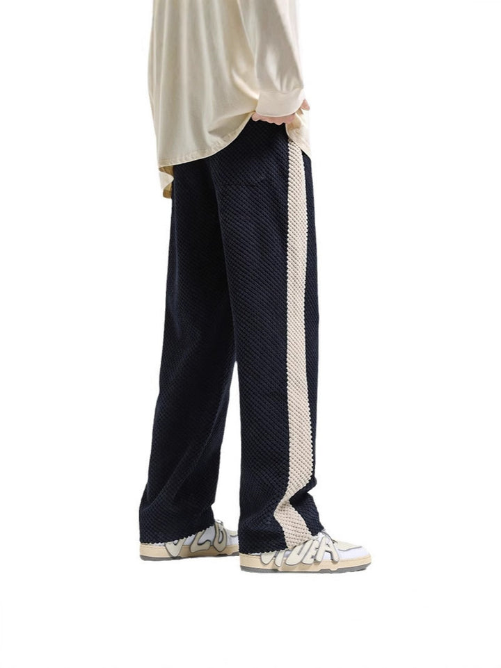 Damen Bequeme Freizeithose mit strukturiertem Stoff und seitlichen Streifen Drune