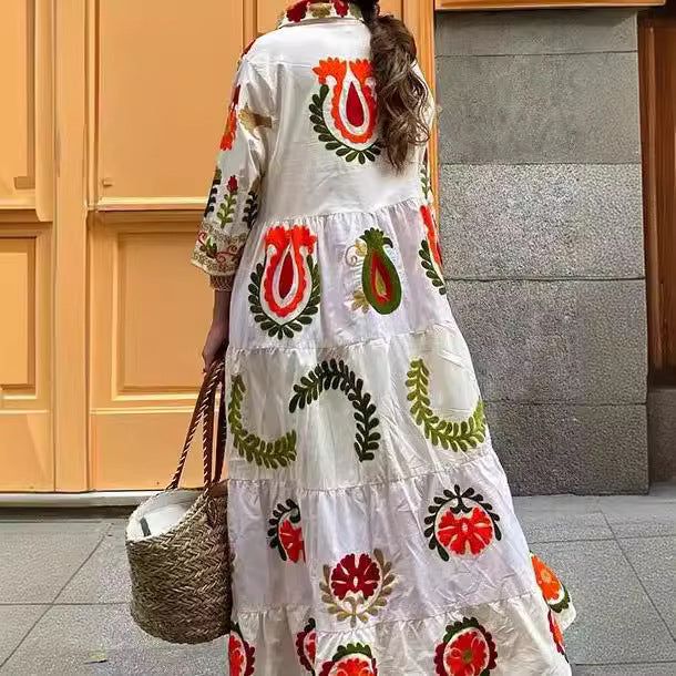 Damen Langarm-Teilkaro Kleid mit floralen Stickereien Drune