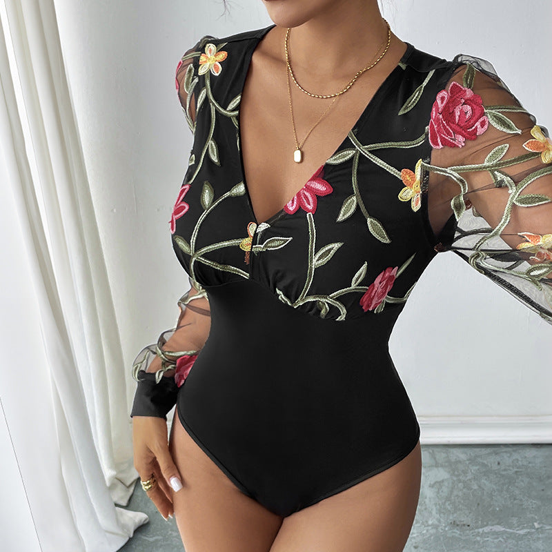 Damen Body mit transparenten, bestickten Puffärmeln und V-Ausschnitt Drune
