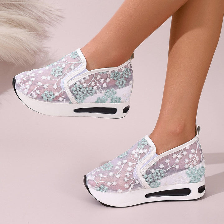 Damen Elegante und luftige Sneakers mit floraler Bestickung Drune
