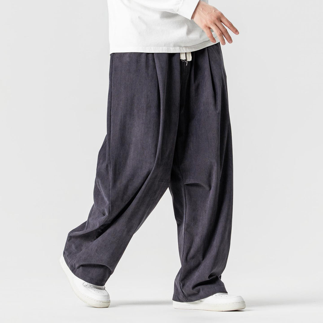 Herren nan weite Cordhose mit Tunnelzug, Bundfalten und relaxed Fit Drune