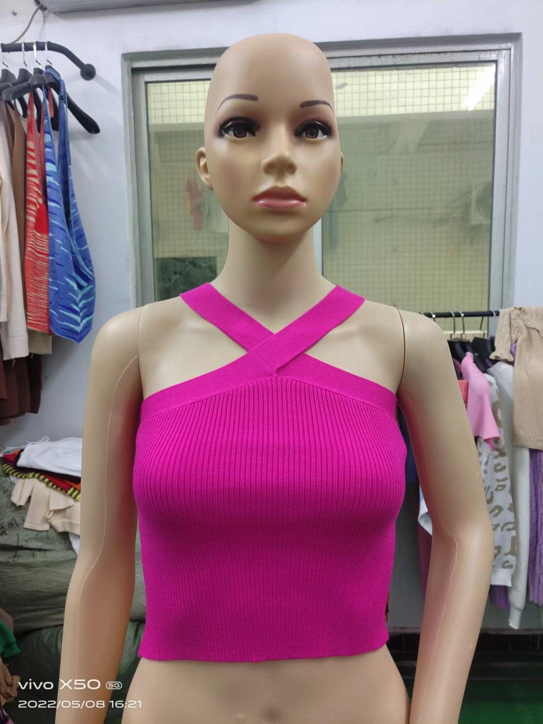 Damen Crop-Top mit schickem Kreuz-Trägerdesign Drune