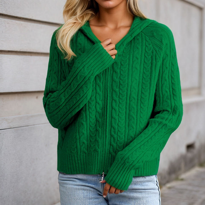 Damen Strickjacke mit Kapuze und detaillierter Zopfmusterstruktur Drune