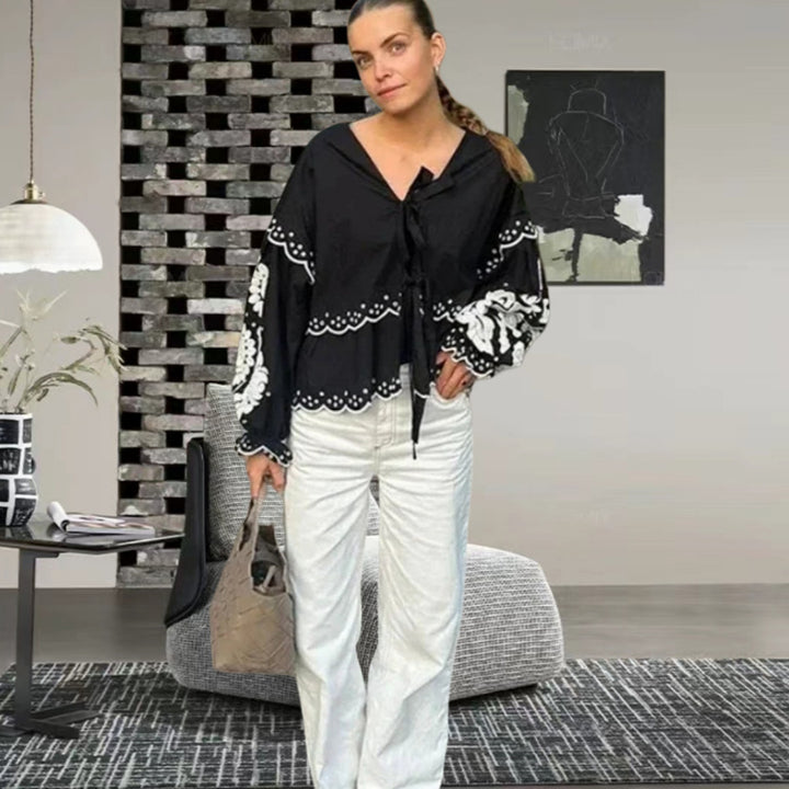 Damen Bluse mit Spitzenaufsatz und lässigem Schnitt Drune