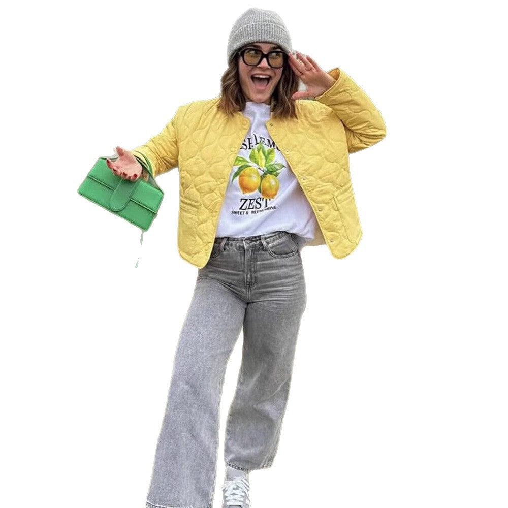Damen leichte Steppjacke mit modernen Absteppungen Drune
