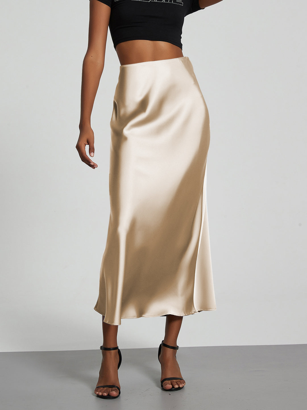 Damen Elegante und fließende Satin Maxiröcke Drune