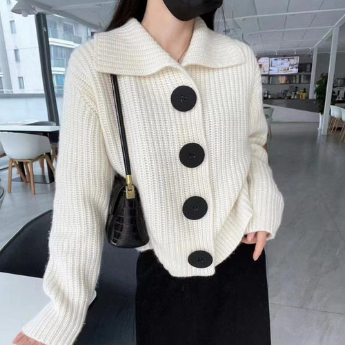 Damen Strickjacke mit oversized Schnitt und großen Knöpfen Drune