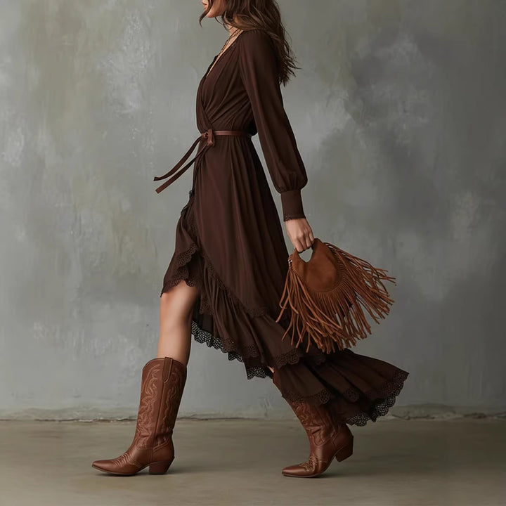 Damen Wickelkleid mit Spitzendetails und fließendem Saum Drune