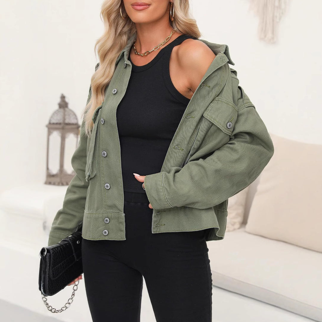 Damen nan kurze oversized Jeansjacke mit aufgesetzten Brusttaschen und krempelbaren Ärmeln Drune