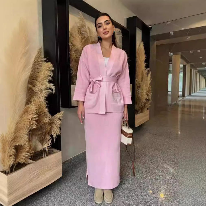 Damen elegantes Bleistiftkleid mit modischer Blazerjacke und praktischen Taschen Drune