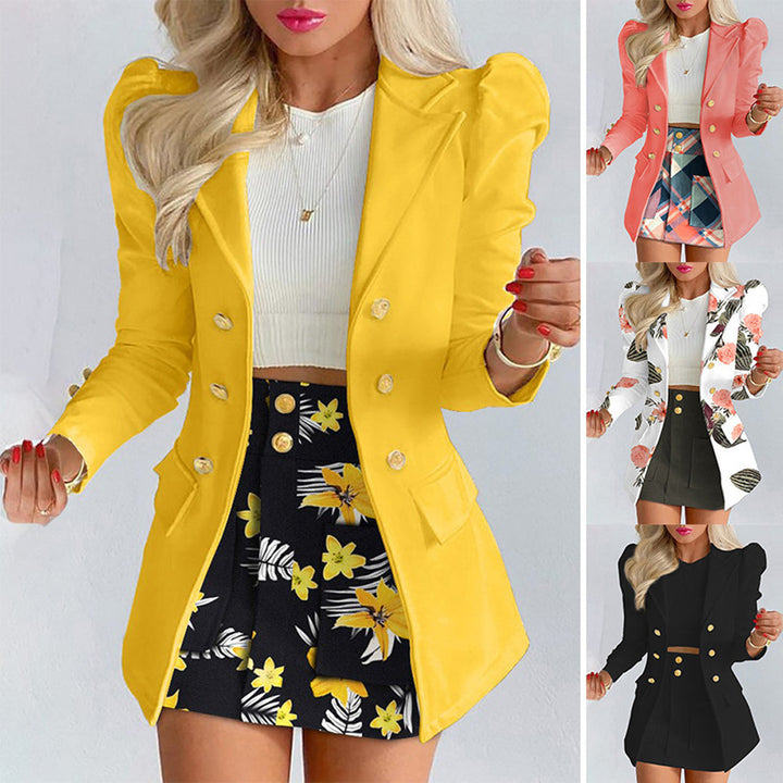 Damen nan tailliertes Zweiteiler-Businesskostüm mit doppelreihigem Blazer und figurbetontem Minirock Drune