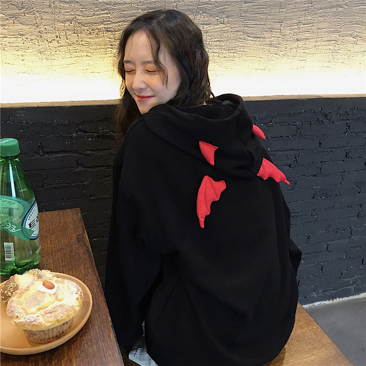 Damen Übergroßes Hoodie mit verspielten Flügelapplikationen Drune