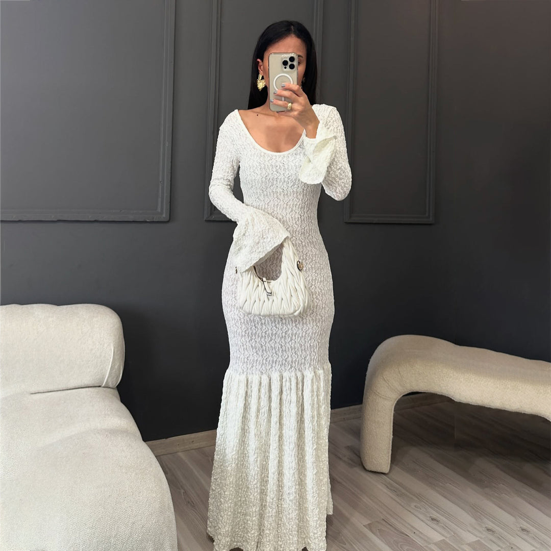Damen Maxikleid mit raffiniertem Rüschensaum und angesagtem Strickdesign Drune