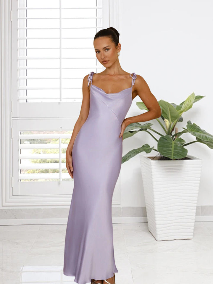 Damen Langabendkleid mit zarten Spaghettiträgern und eleganter Silhouette Drune