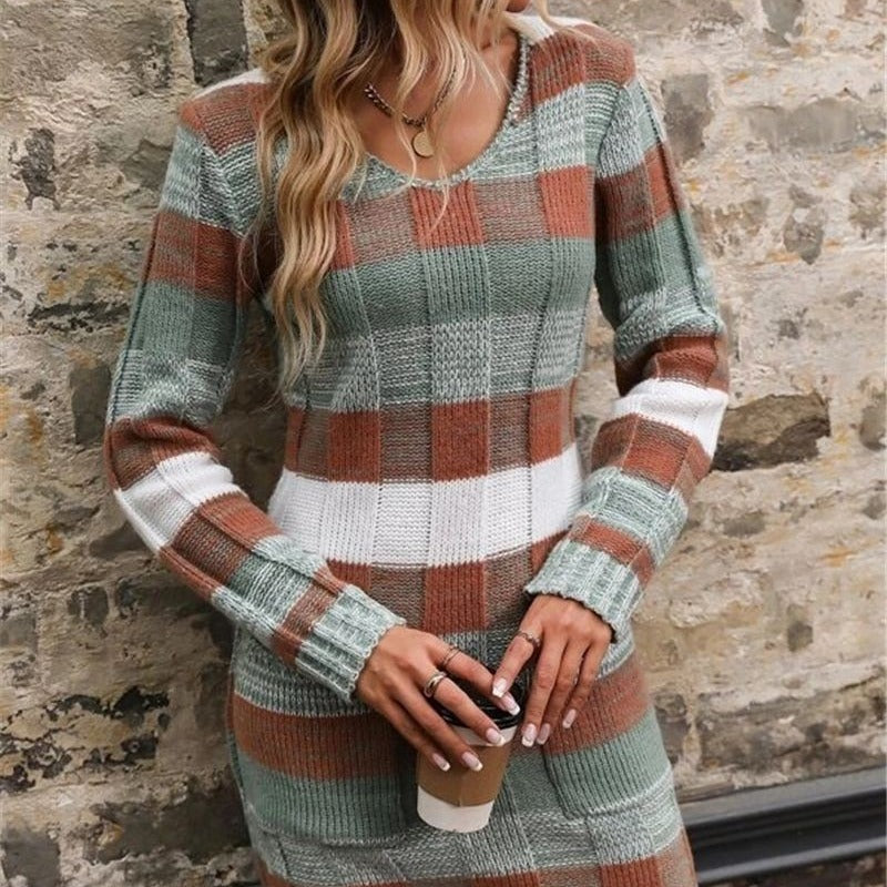 Damen Strickkleid im modernen Karomuster mit aufgesetzten Taschen Drune
