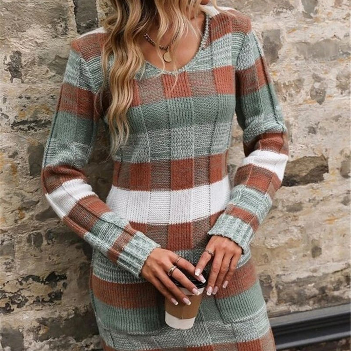 Damen Strickkleid im modernen Karomuster mit aufgesetzten Taschen Drune