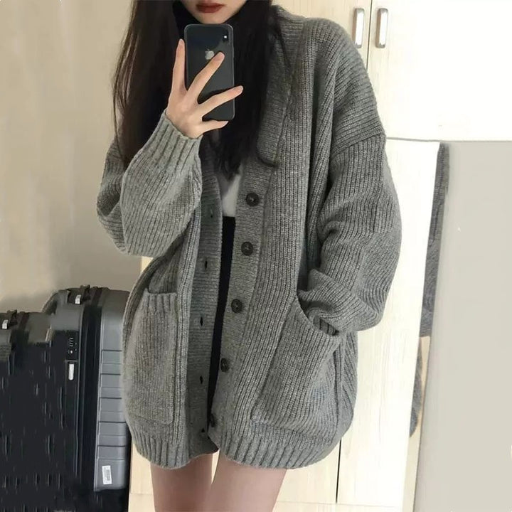 Damen kuschelige Strickjacke mit tiefem V-Ausschnitt und großen Taschen Drune