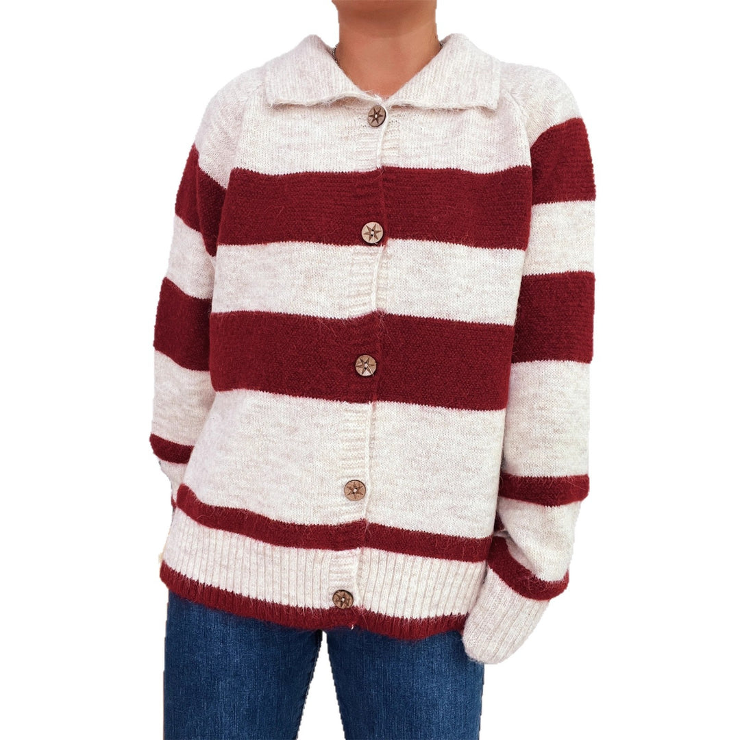 Damen gemütliche Strickjacke mit dekorativen Holzknochen und breiten Streifen Drune