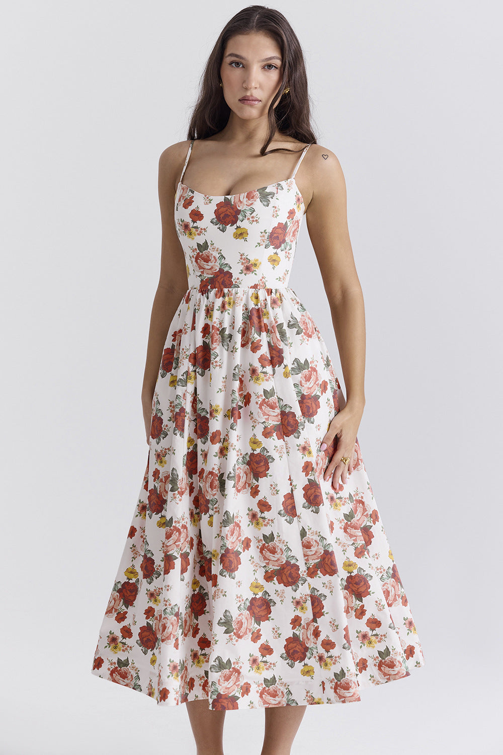 Damen Midi-Blumenkleid mit trägerlosem Stil und schwingendem Rock Drune