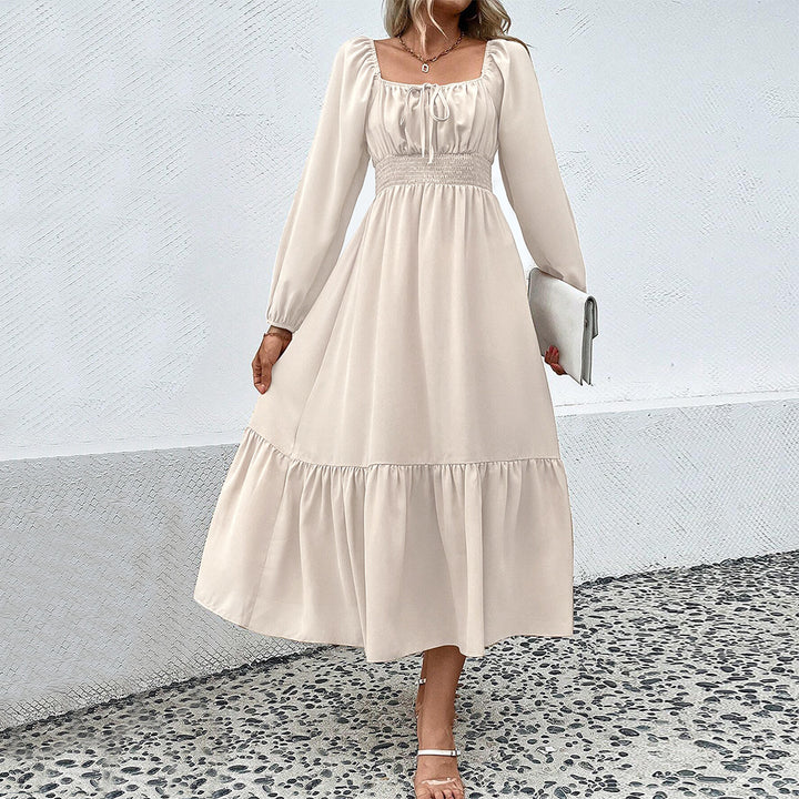 Damen Midi-Kleid mit schmeichelnder Taillierung und eleganten Rüschen Drune