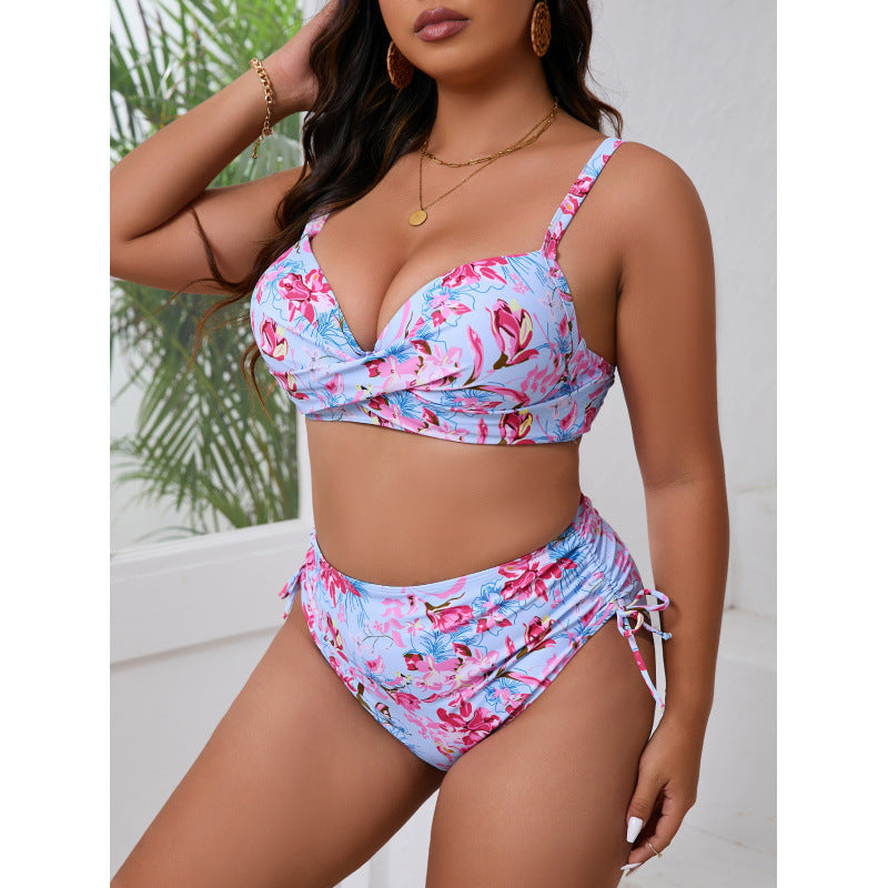 Damen Bikini-Set mit floralem Wickeloberteil und hochgeschnittenem Slip Drune