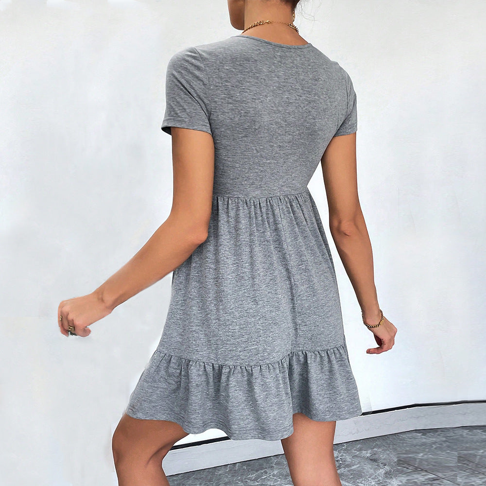 Damen lässiges Kurzarm-Kleid mit Knopfdetails und voluminösem Rüschensaum Drune