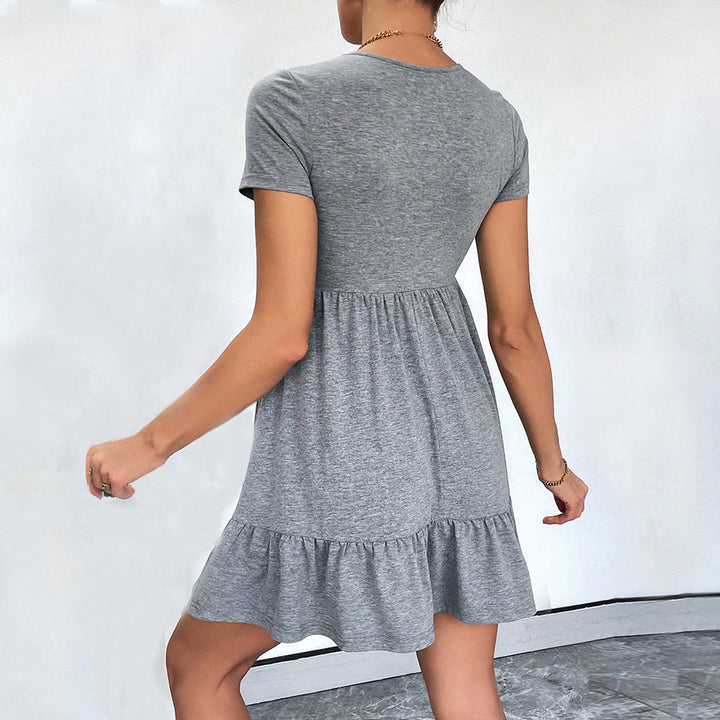 Damen lässiges Kurzarm-Kleid mit Knopfdetails und voluminösem Rüschensaum Drune