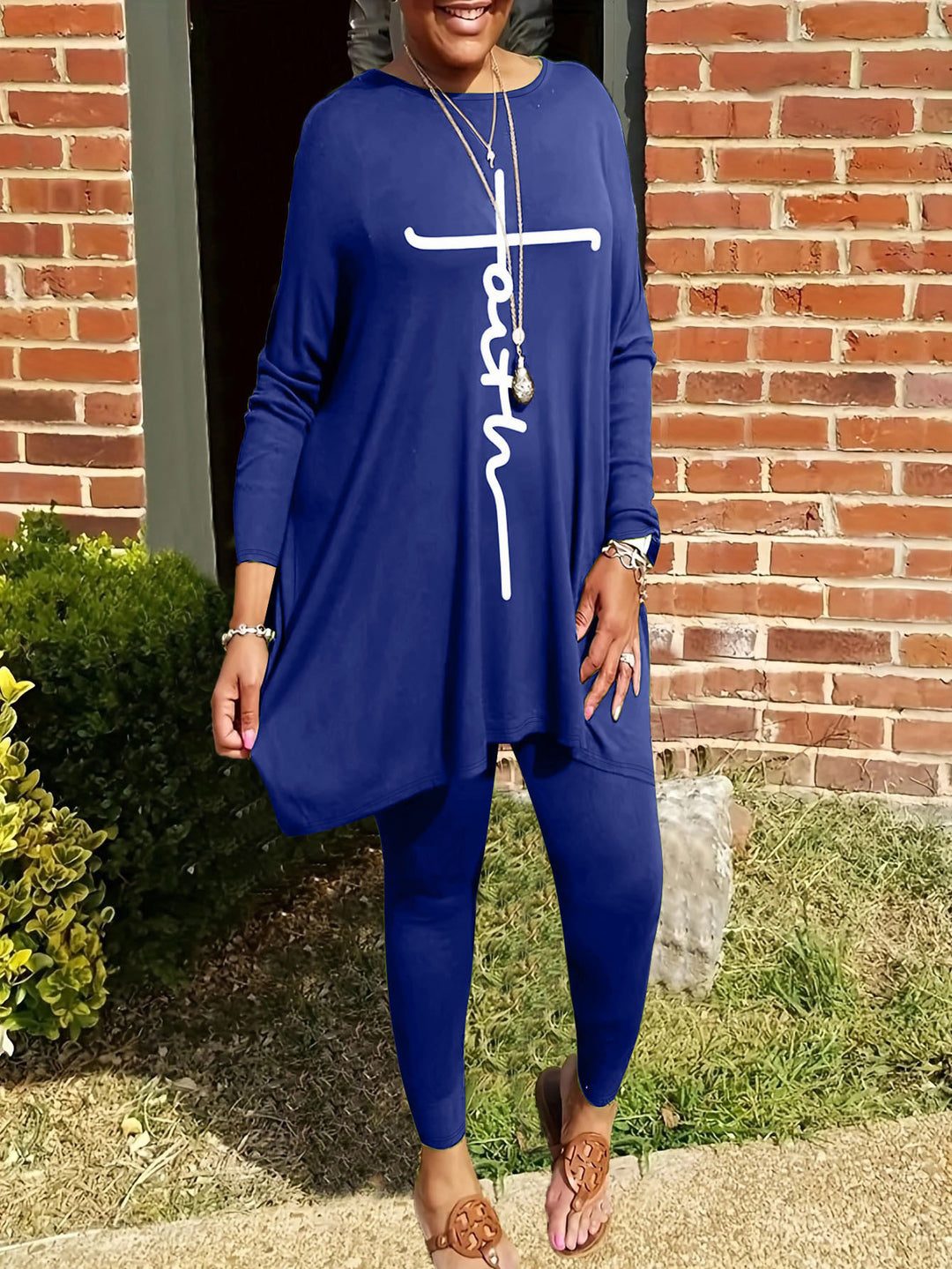 Damen Leggings- und Tunika-Set mit asymmetrischem Schnitt und motivierenden Prints Drune