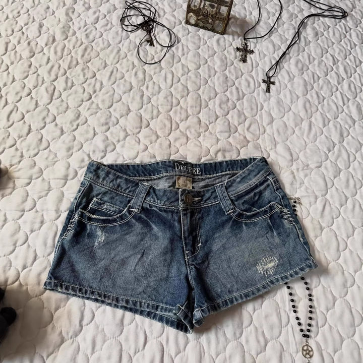 Damen Denim-Shorts mit distressed Details Drune