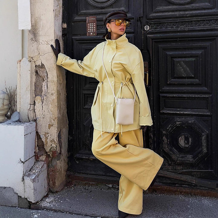 Damen Modische Regenjacke mit verstellbarem Taillenzug und praktischen Taschen Drune