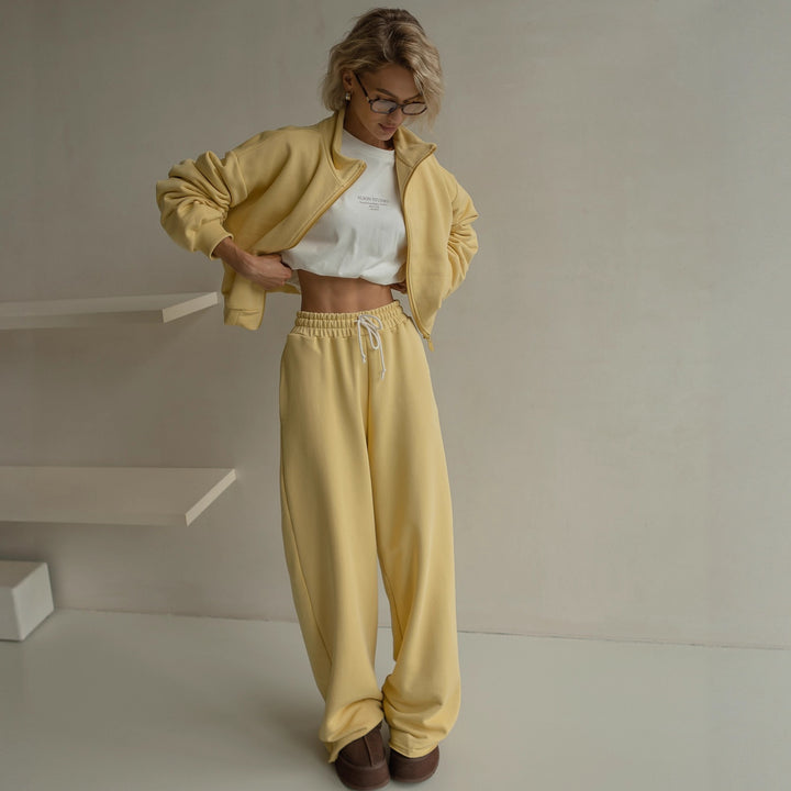 Damen lässiger Freizeitanzug mit cropped Jacke und bequemen Weitbeinen Drune