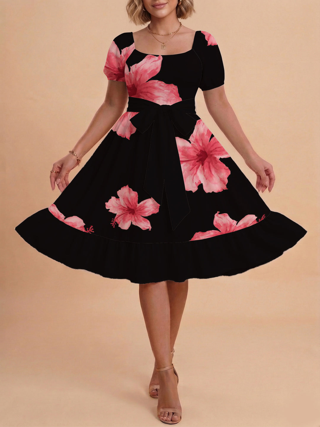 Damen Kleid mit tailliertem Schnitt und verspieltem Blumenmuster Drune