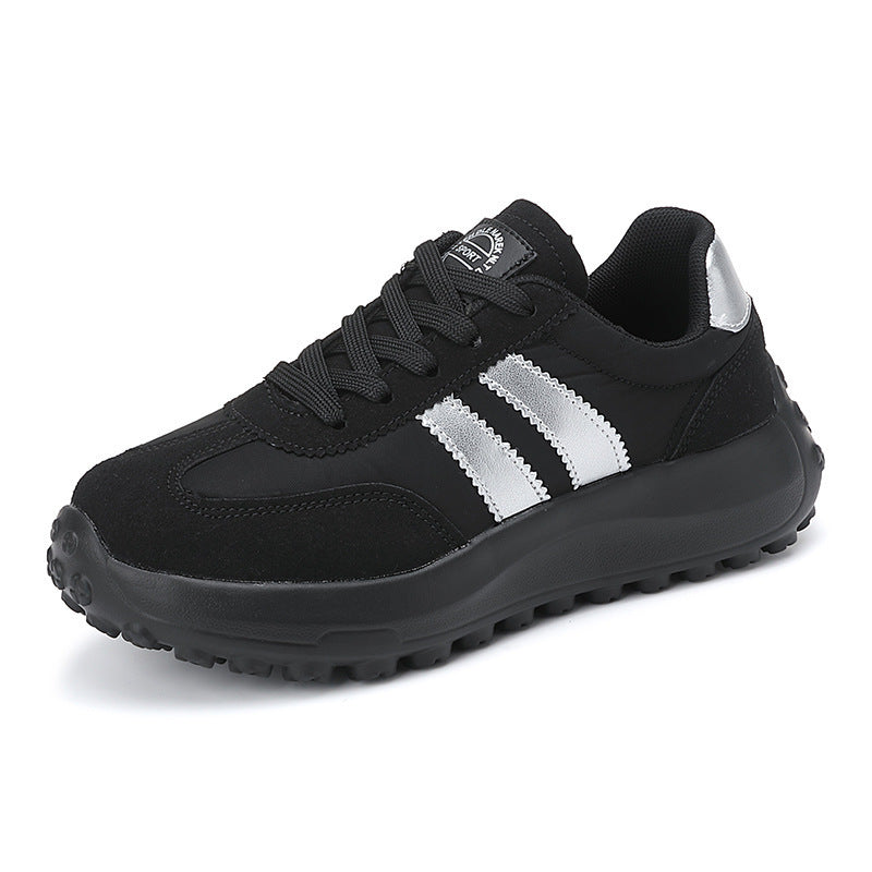 Damen nan retroorientierter City-Sneaker mit grobstolliger Laufsohle, gepolstertem Komfortfußbett und Wildlederbesatz Drune