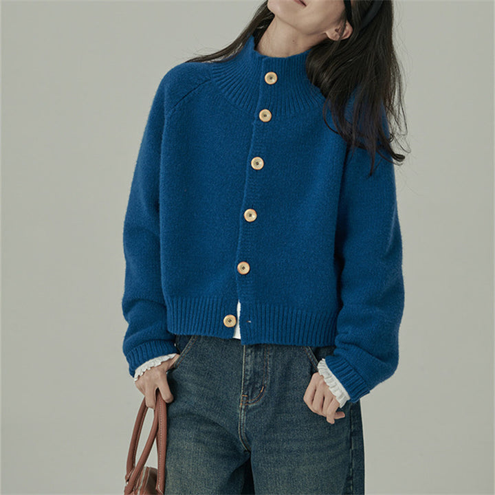 Damen knielange Strickjacke mit Stehkragen und modischen Holzknöpfen Drune